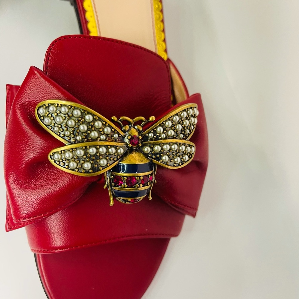 Nappa Queen Margaret Flat side Sandals - Picture 3 of 10